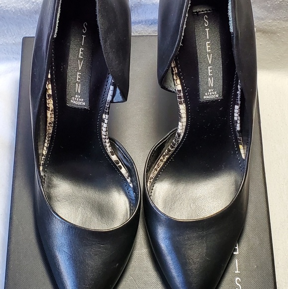 New Low Price! Steven by Madden Black Heels - Picture 2 of 8